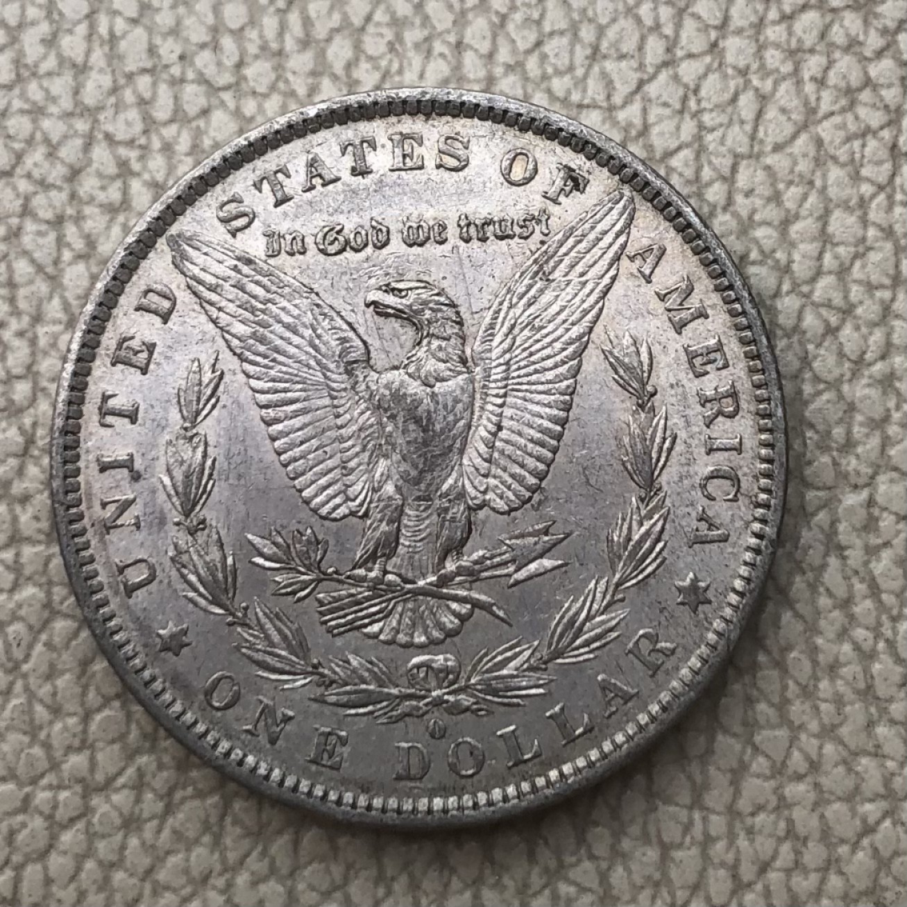 【保诚微拍】第28期 外国老银币【马剑、摩根主场】 美国 1882年O版 摩根 1美元 克朗型 大银币 （26.8克 0.9银）近未流通品！胸毛清晰！！！