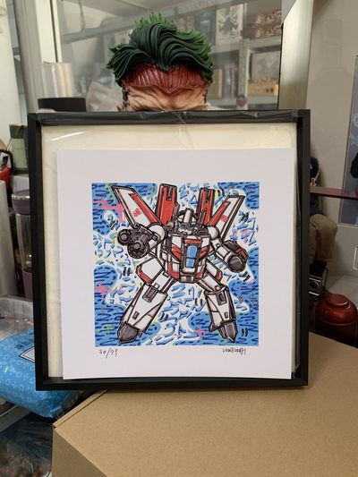 零元拍：歪歪亲笔签名 OWSON系列限量插画复制画《变形金刚系列：天火》，尺寸约22/22厘米，拍品不含镜框 - 零元拍：歪歪亲笔签名 OWSON系列限量插画复制画《变形金刚系列：天火》，尺寸约22/22厘米，拍品不含镜框