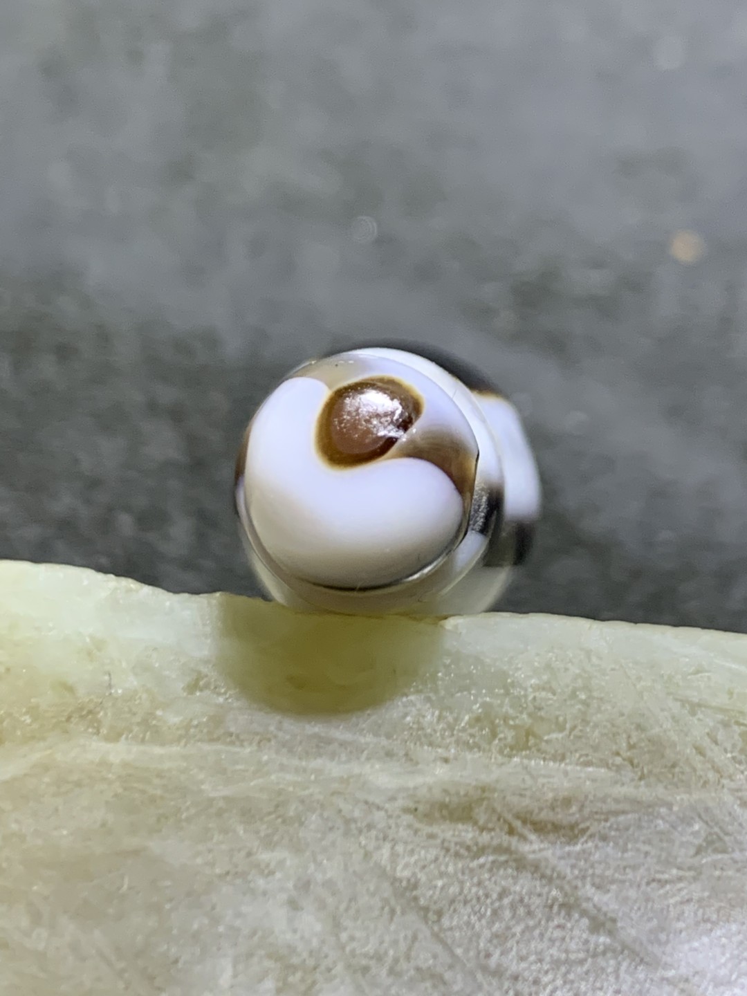 仅此一颗！精美药师玛瑙金刚杵吊坠一个，