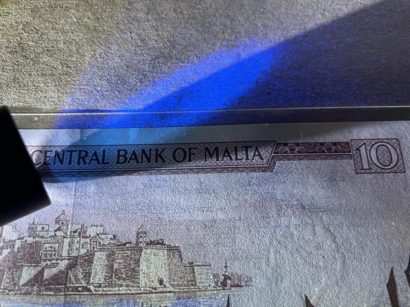 【Blue Auction】✨世界纸币精拍第180期（共73拍） 马耳他 彩背 1967年10里拉 品相如图 精美