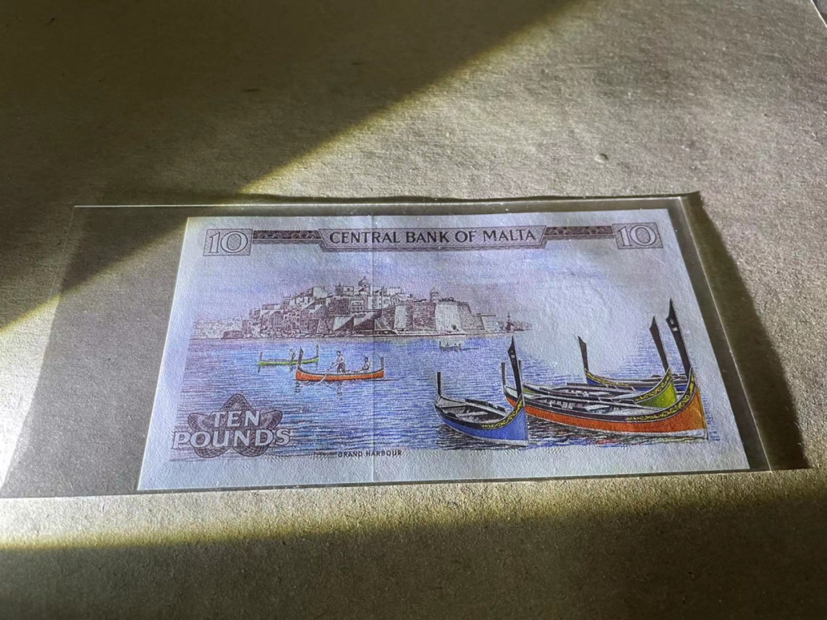 【Blue Auction】✨世界纸币精拍第180期（共73拍） 马耳他 彩背 1967年10里拉 品相如图 精美