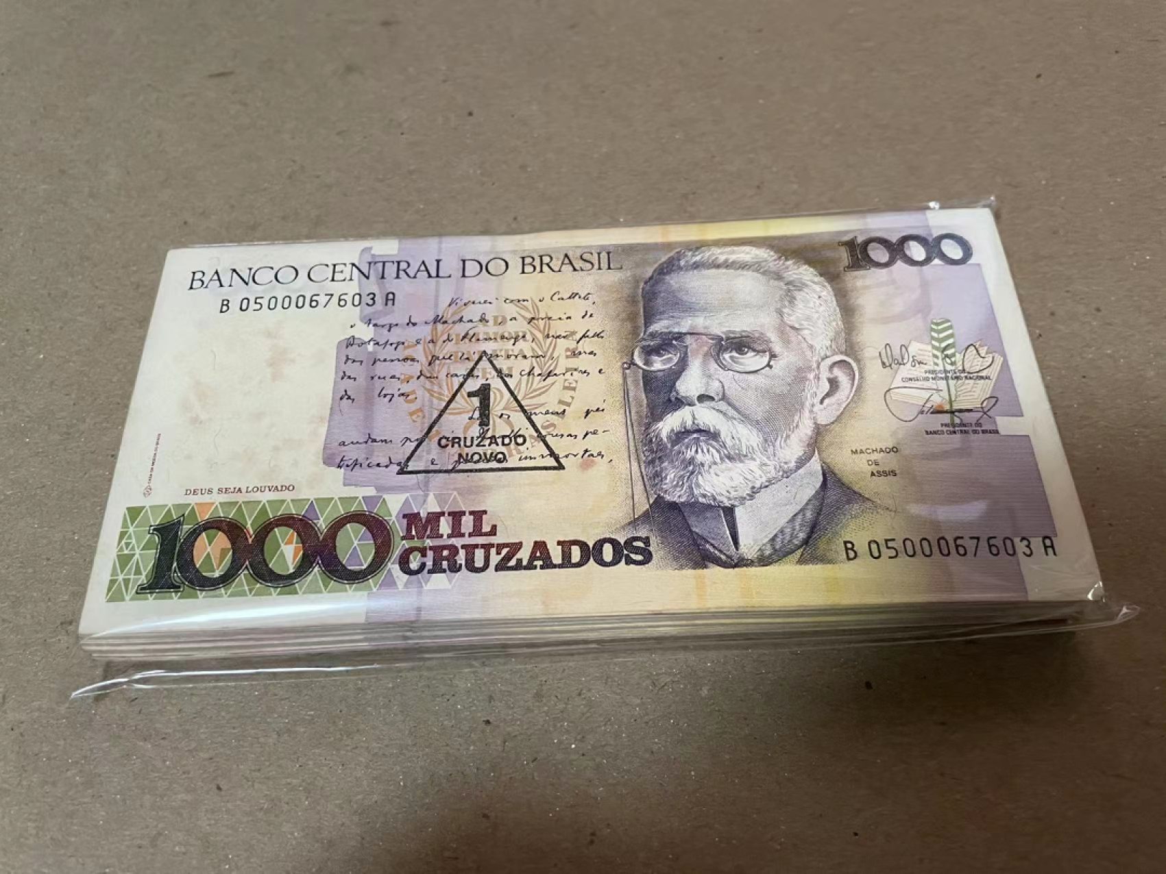 【Blue Auction】✨世界纸币精拍第180期（共73拍） 【整刀泛黄】巴西 1989年1000克鲁塞罗 背面大场景漂亮