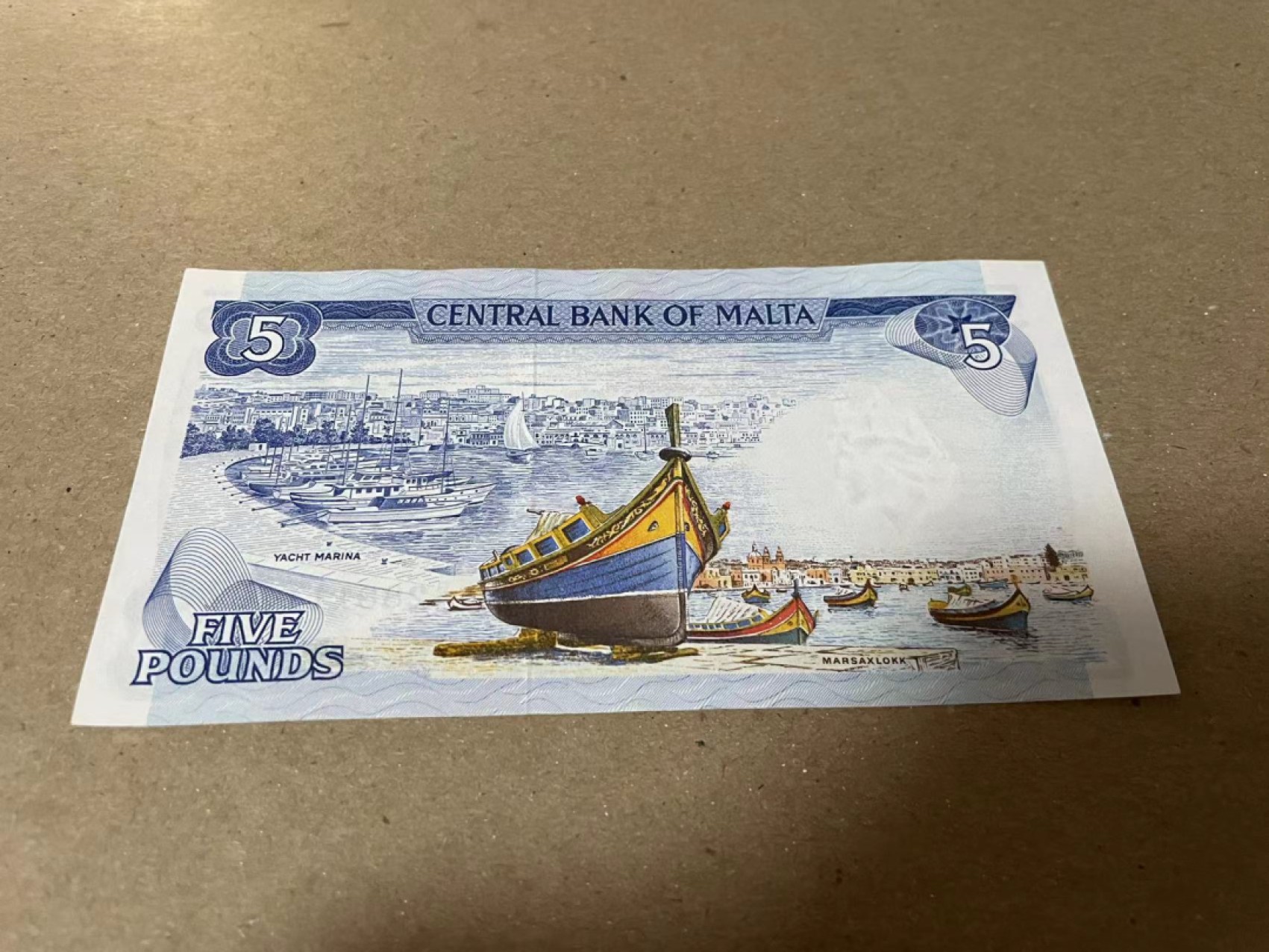 【Blue Auction】✨世界纸币精拍第180期（共73拍） 【111豹子号少见】马耳他 彩背 1967年5里拉 品相如图 精美