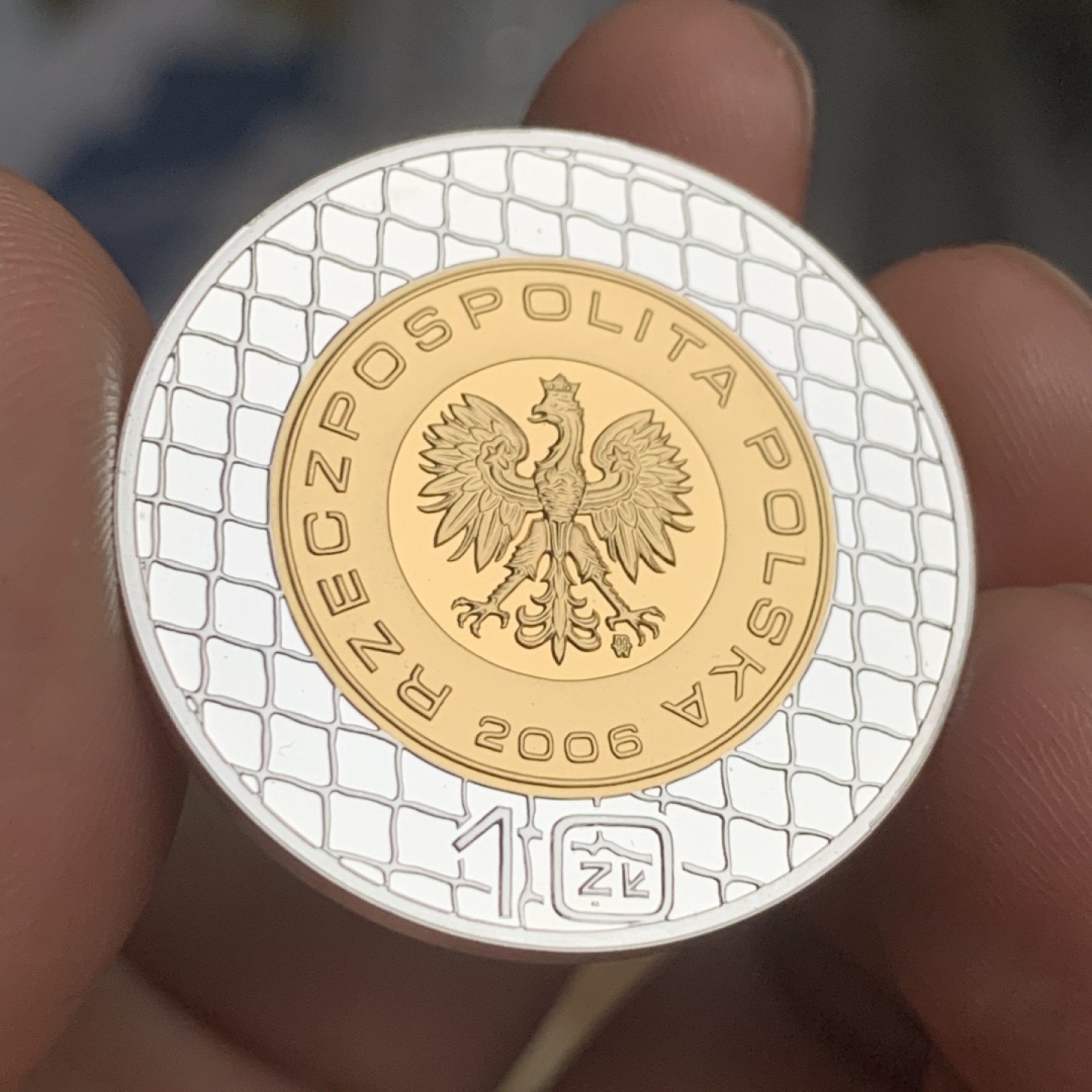 《竞宝斋》第53场（献给最美的劳动者，祝五一快乐！）-本周日，周一2场连拍（全场不限金额包邮） 波兰 2006年 世界杯 镀金双色 PROOF 银币 14克左右 32.1mm