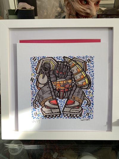 零元拍：歪歪亲笔签名 OWSON系列限量插画复制画《变形金刚系列：钢索》，尺寸约22/22厘米，拍品不含镜框 - 零元拍：歪歪亲笔签名 OWSON系列限量插画复制画《变形金刚系列：钢索》，尺寸约22/22厘米，拍品不含镜框