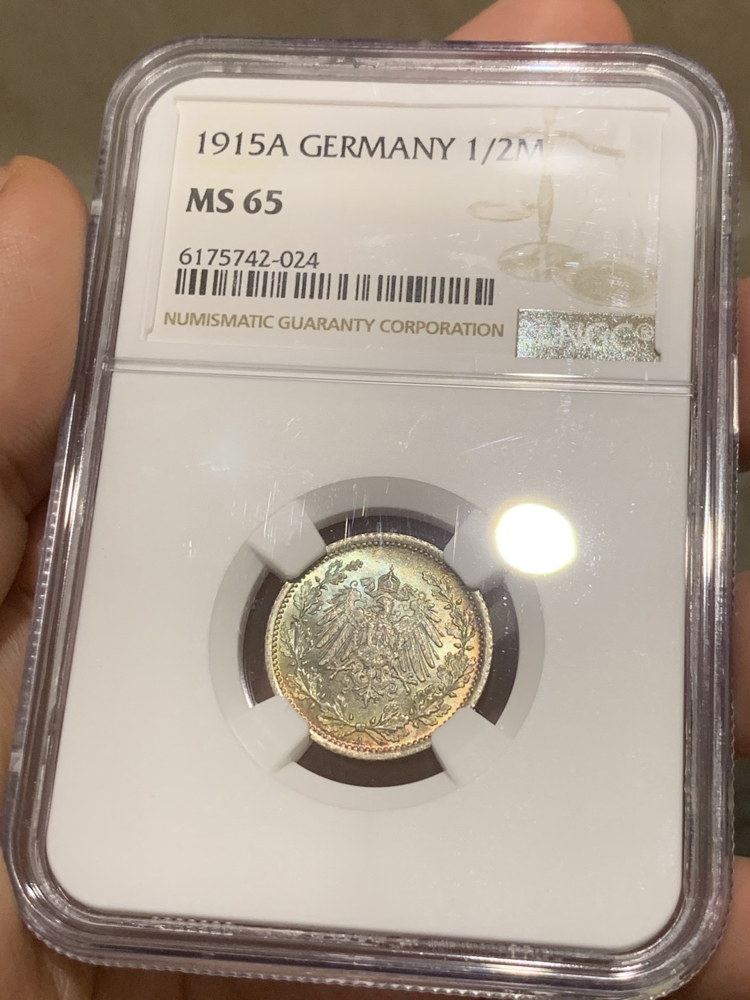 《竞宝斋》第53场（献给最美的劳动者，祝五一快乐！）-本周日，周一2场连拍（全场不限金额包邮） NGC MS65 德国 1915年 双面五彩 1/2马克 银币 包浆非常漂亮