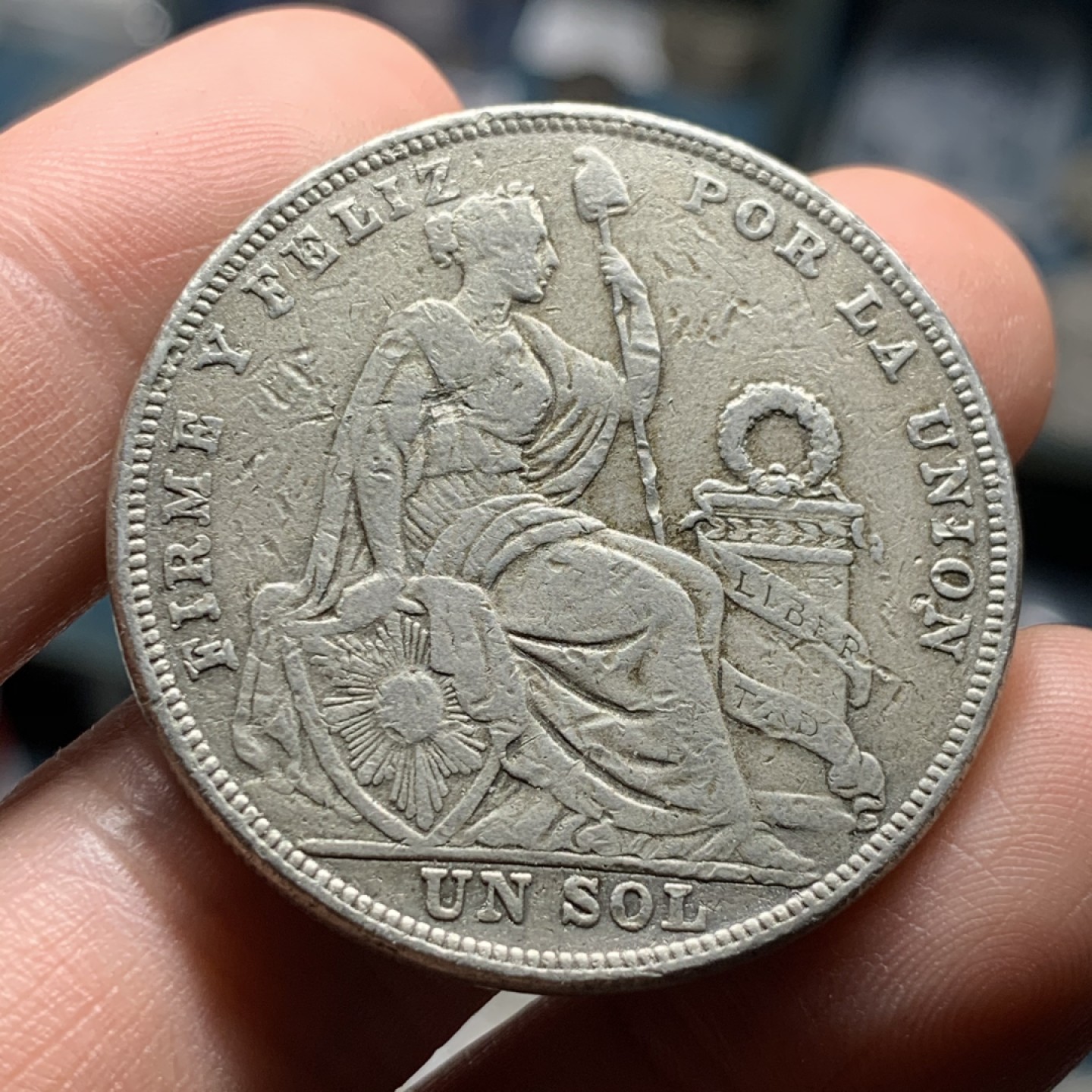 《竞宝斋》第53场（献给最美的劳动者，祝五一快乐！）-本周日，周一2场连拍（全场不限金额包邮） 1924年秘鲁坐洋银币、1索尔、24.7g、小号铭文版、后期低银版、公博拆盒AU、实际品相VF-XF