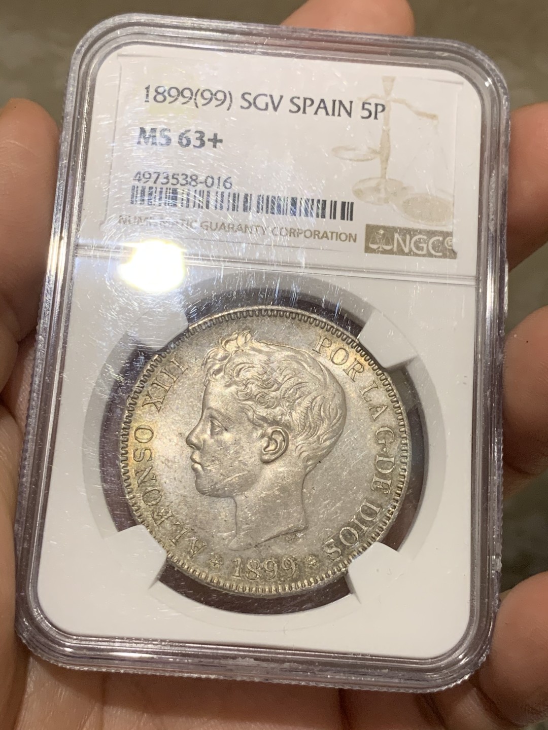 《竞宝斋》第53场（献给最美的劳动者，祝五一快乐！）-本周日，周一2场连拍（全场不限金额包邮） NGC-MS63+  西班牙双柱 娃娃头  1899  5 比塞塔  淡金五彩包浆  味道一流  值得收藏