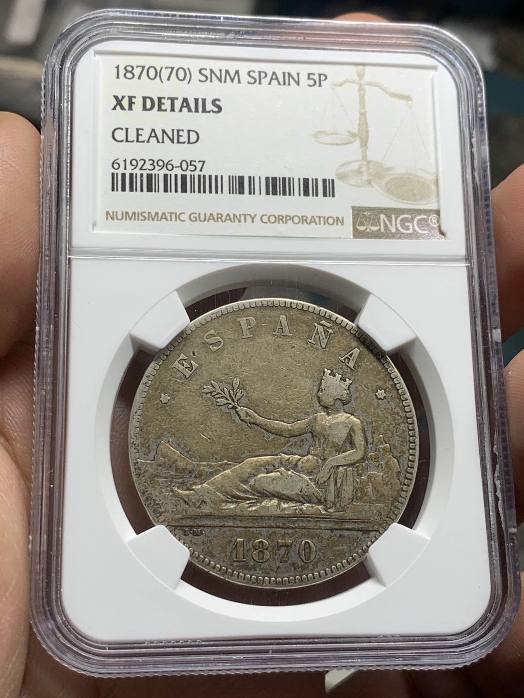 《竞宝斋》第53场（献给最美的劳动者，祝五一快乐！）-本周日，周一2场连拍（全场不限金额包邮） NGC 评级 西班牙 1870年 拿花女神 5比塞塔 双柱银币 深五彩包浆 原味状态