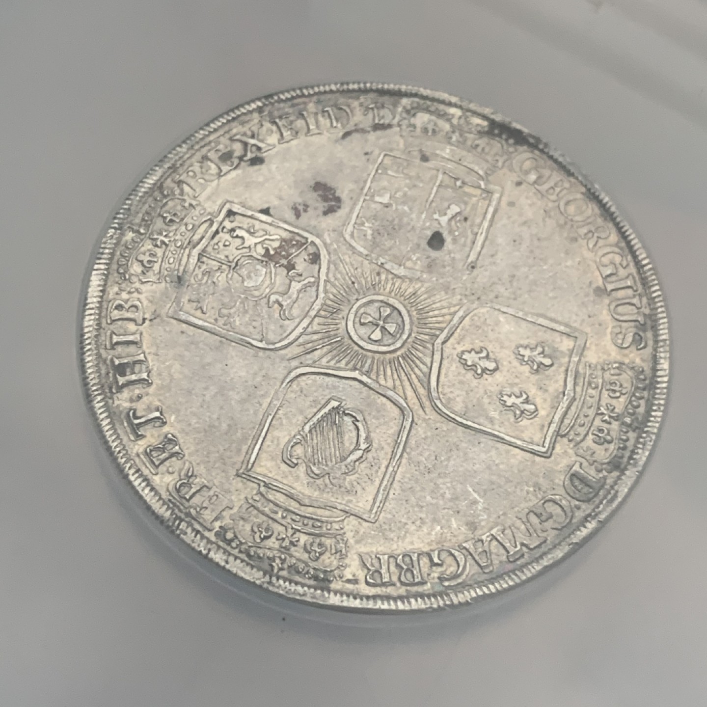 《竞宝斋》第53场（献给最美的劳动者，祝五一快乐！）-本周日，周一2场连拍（全场不限金额包邮） 少见 1725年不伦瑞克-吕讷堡-卡伦贝格-汉诺威王朝野人 泰勒  大银币 直径达到45mm 大盒封装