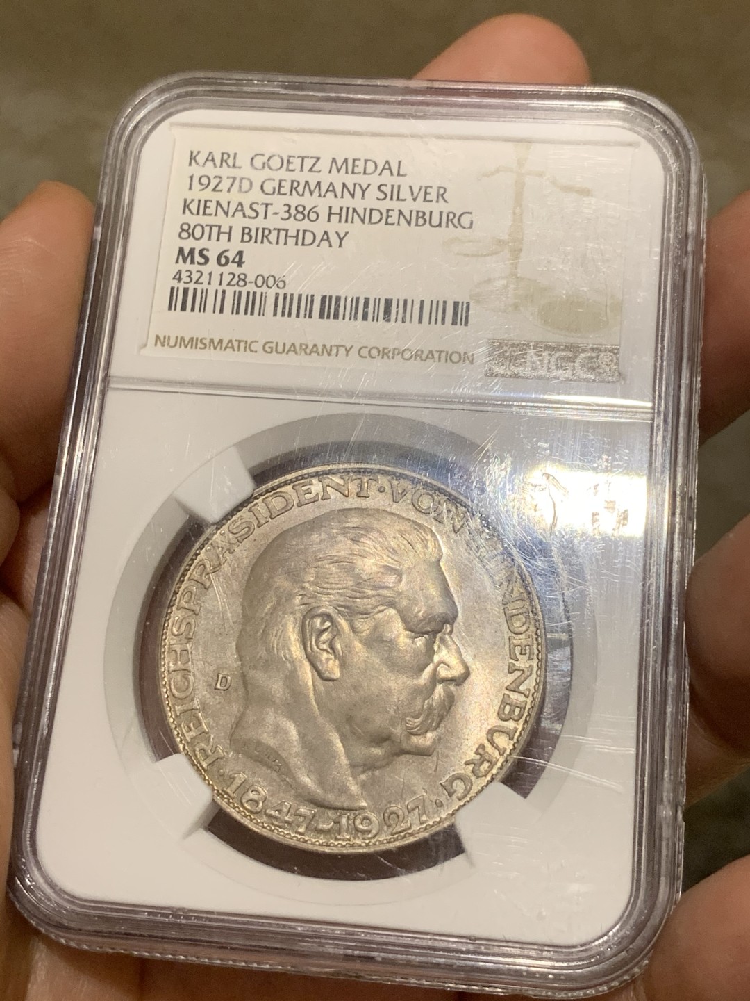 《竞宝斋》第53场（献给最美的劳动者，祝五一快乐！）-本周日，周一2场连拍（全场不限金额包邮） NGC MS64德国1927年兴登堡80大寿5马克币章独一无二的一枚 双面底板强PL效果 普制带PL仅见双面淡粉红彩