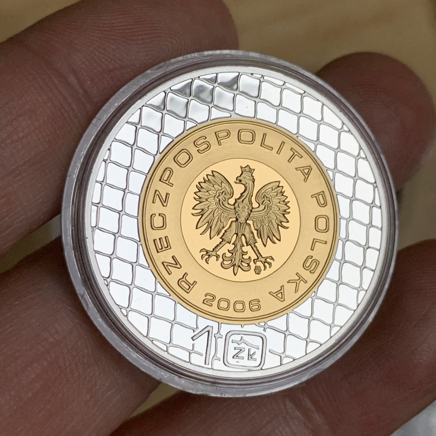 《竞宝斋》第53场（献给最美的劳动者，祝五一快乐！）-本周日，周一2场连拍（全场不限金额包邮） 波兰 2006年 世界杯 镀金双色 PROOF 银币 14克左右 32.1mm