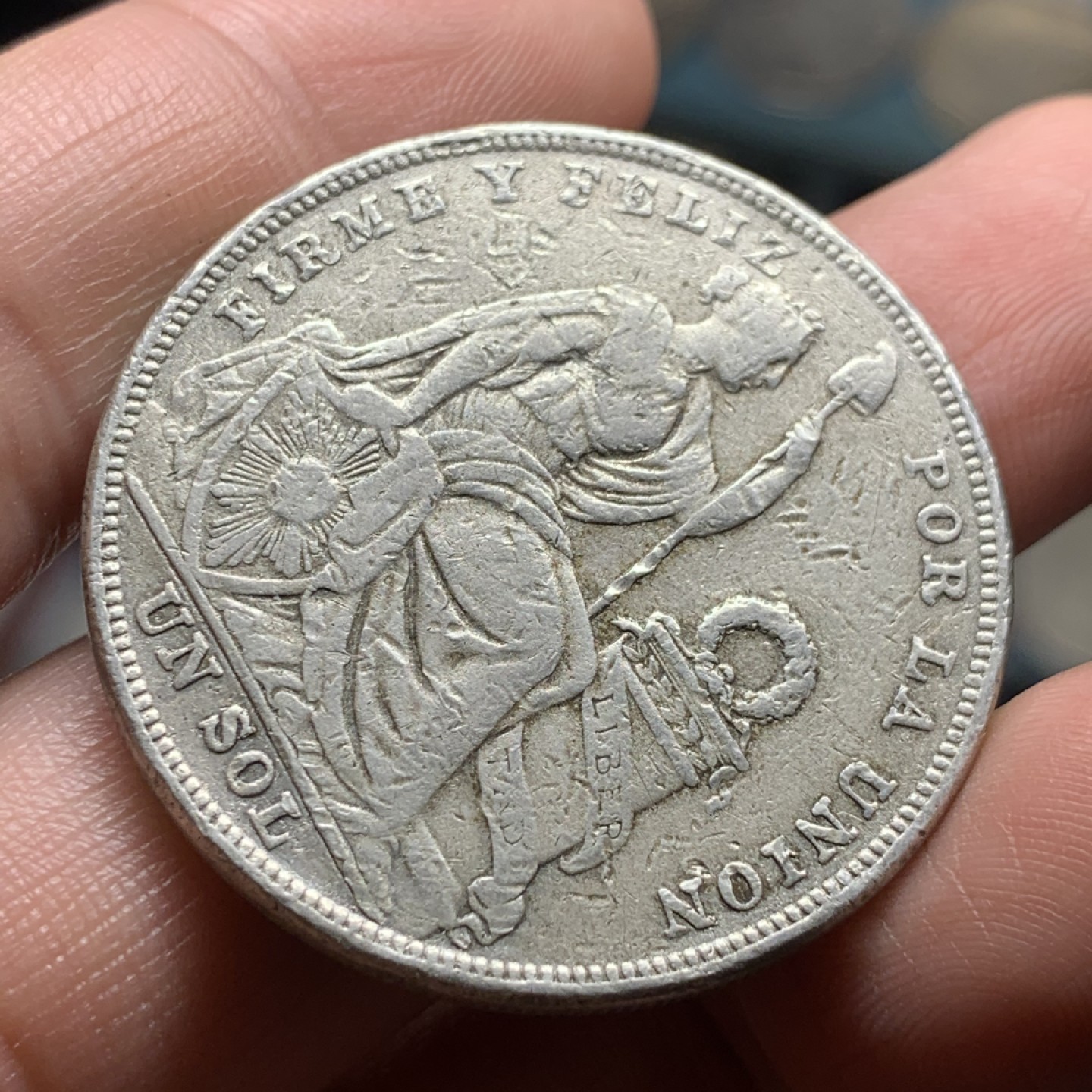 《竞宝斋》第53场（献给最美的劳动者，祝五一快乐！）-本周日，周一2场连拍（全场不限金额包邮） 1924年秘鲁坐洋银币、1索尔、24.7g、小号铭文版、后期低银版、公博拆盒AU、实际品相VF-XF