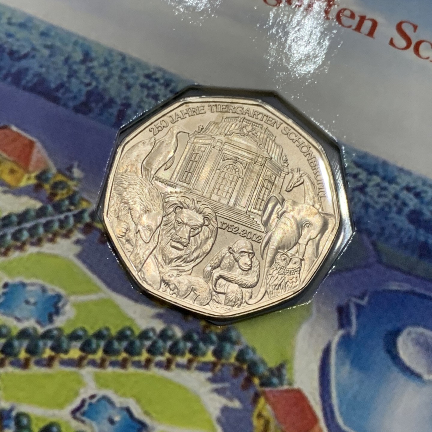 《竞宝斋》第53场（献给最美的劳动者，祝五一快乐！）-本周日，周一2场连拍（全场不限金额包邮） 2002年 奥地利 5欧元 银币 维也纳动物园250周年卡装