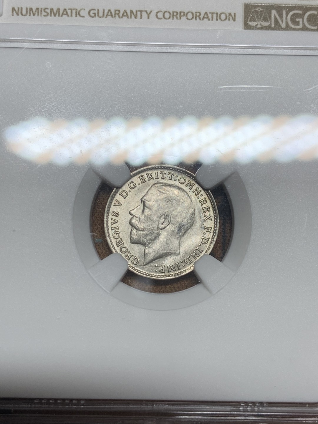 《竞宝斋》第53场（献给最美的劳动者，祝五一快乐！）-本周日，周一2场连拍（全场不限金额包邮） NGC-AU58 1921年英国三便士，底板不错，乔五模具差导致略有低评，数字“3”处有模裂可以看出模具状态