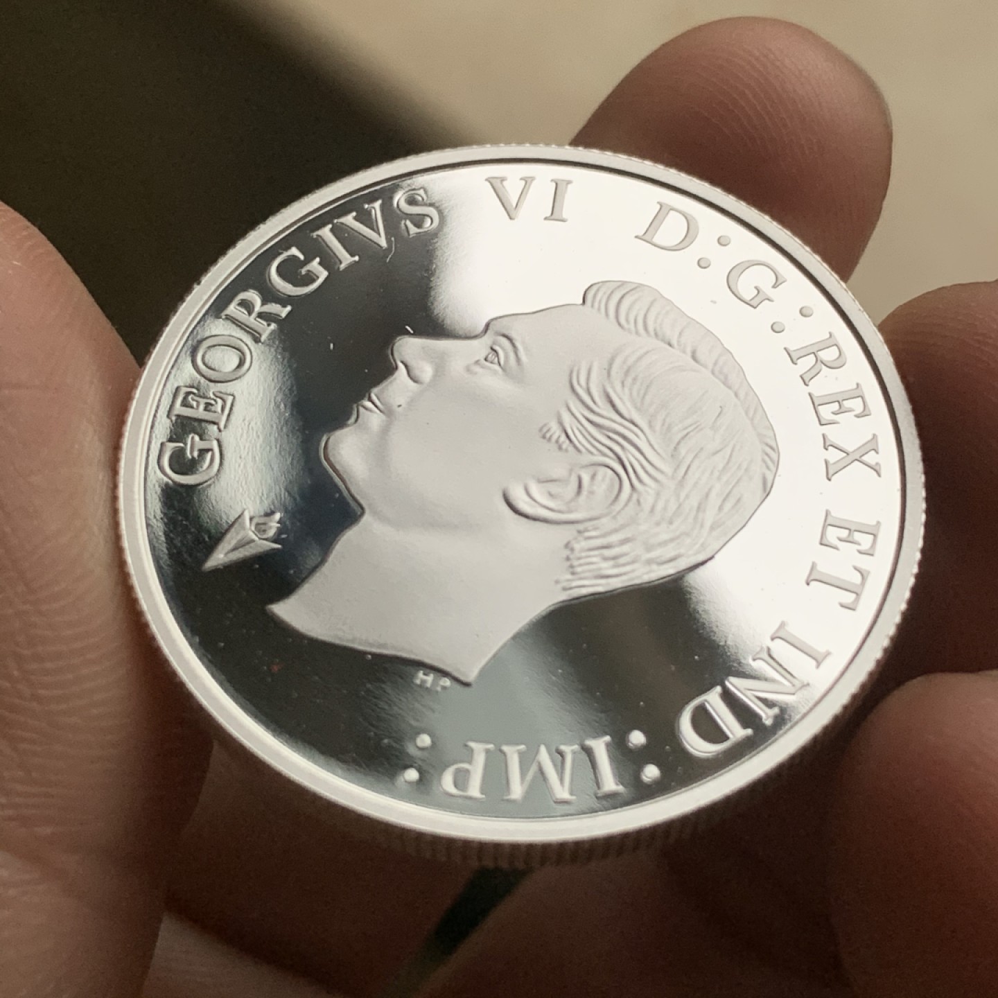 《竞宝斋》第53场（献给最美的劳动者，祝五一快乐！）-本周日，周一2场连拍（全场不限金额包邮） 加拿大 2020 二战胜利75周年 纪念精制银币 999银 23克 背面采用 乔六头像 比较少见