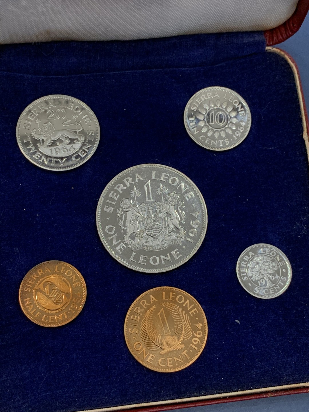 《竞宝斋》第53场（献给最美的劳动者，祝五一快乐！）-本周日，周一2场连拍（全场不限金额包邮） 塞拉利昂1964年清年份原盒6枚精制套币