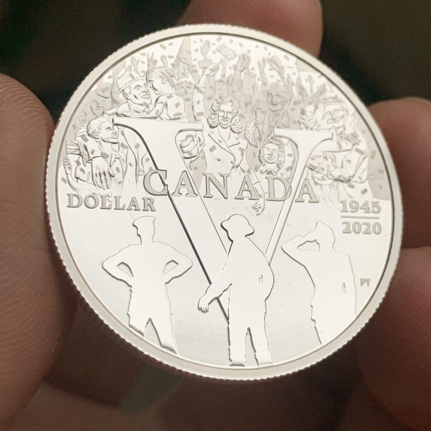 《竞宝斋》第53场（献给最美的劳动者，祝五一快乐！）-本周日，周一2场连拍（全场不限金额包邮） 加拿大 2020 二战胜利75周年 纪念精制银币 999银 23克 背面采用 乔六头像 比较少见