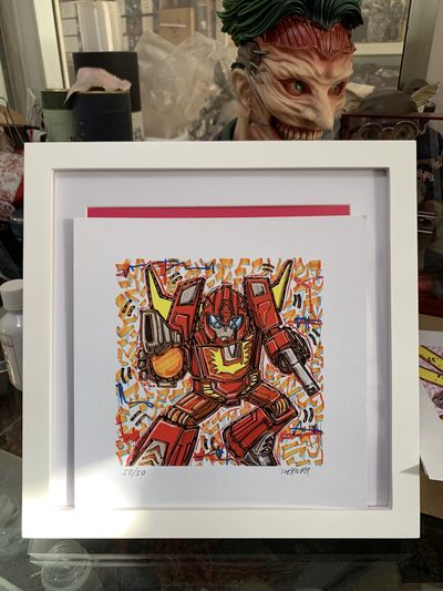 零元拍：歪歪亲笔签名 OWSON系列限量插画复制画《变形金刚系列：热破》，尺寸约22/22厘米，拍品不含镜框 - 零元拍：歪歪亲笔签名 OWSON系列限量插画复制画《变形金刚系列：热破》，尺寸约22/22厘米，拍品不含镜框