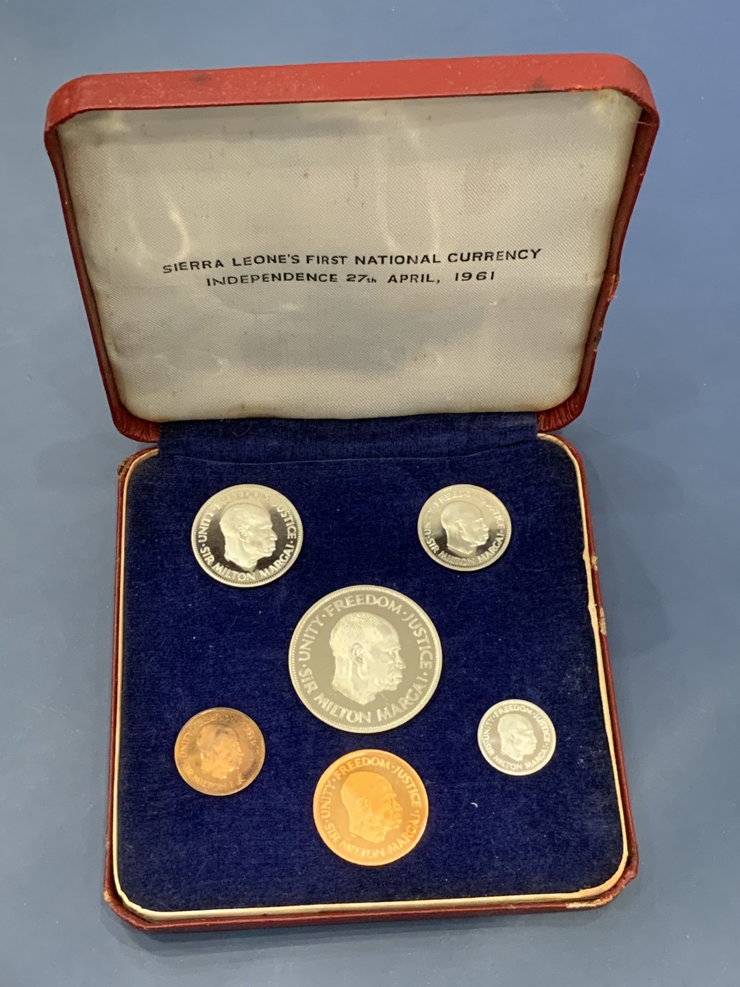 《竞宝斋》第53场（献给最美的劳动者，祝五一快乐！）-本周日，周一2场连拍（全场不限金额包邮） 塞拉利昂1964年清年份原盒6枚精制套币