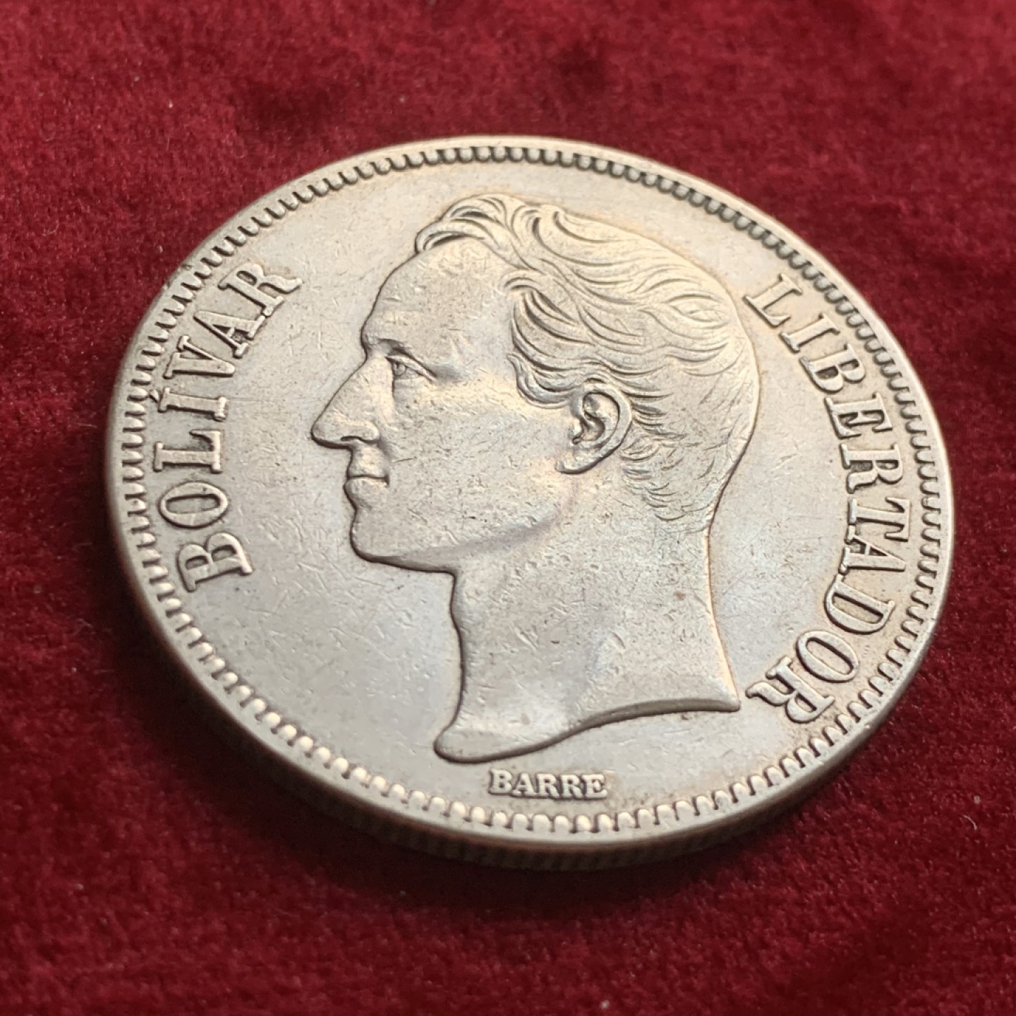 《竞宝斋》第54场-本周日，周一2场连拍（全场不限金额包邮） 委内瑞拉 1936年西蒙玻璃瓦5波利瓦大银币 原味