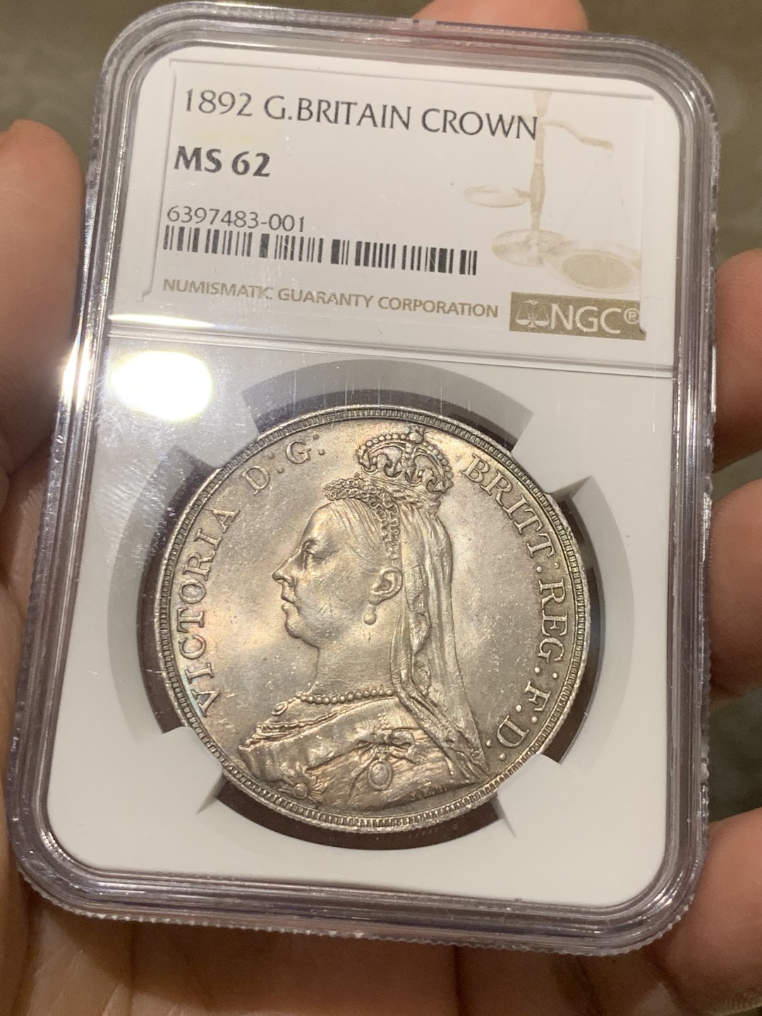 《竞宝斋》第54场-本周日，周一2场连拍（全场不限金额包邮） NGC-MS62 英国 1892年 1克朗 马剑 银币铸造量451000枚特年