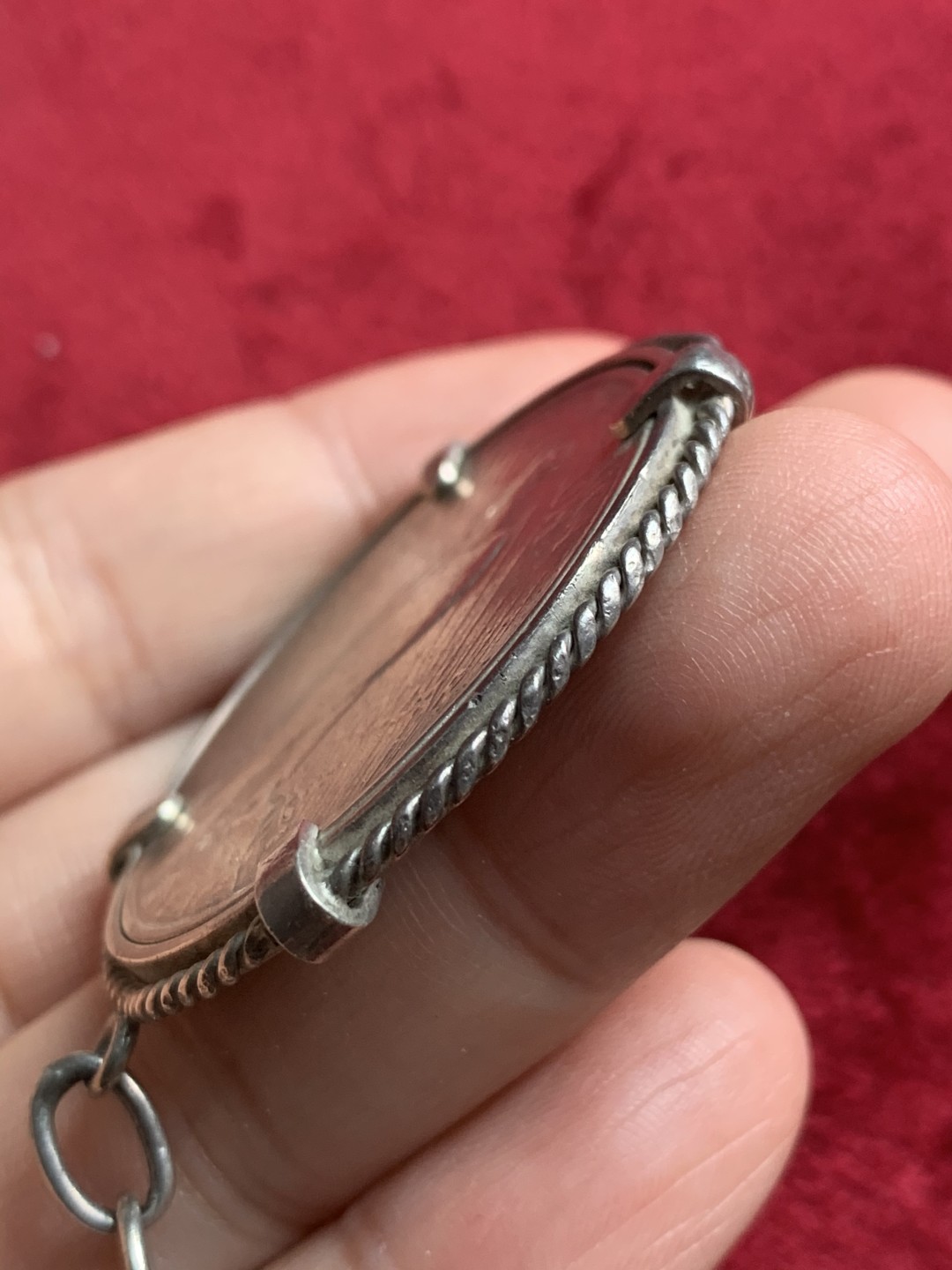 《竞宝斋》第54场-本周日，周一2场连拍（全场不限金额包邮） 美国 1922年 和平 大银币 钥匙扣