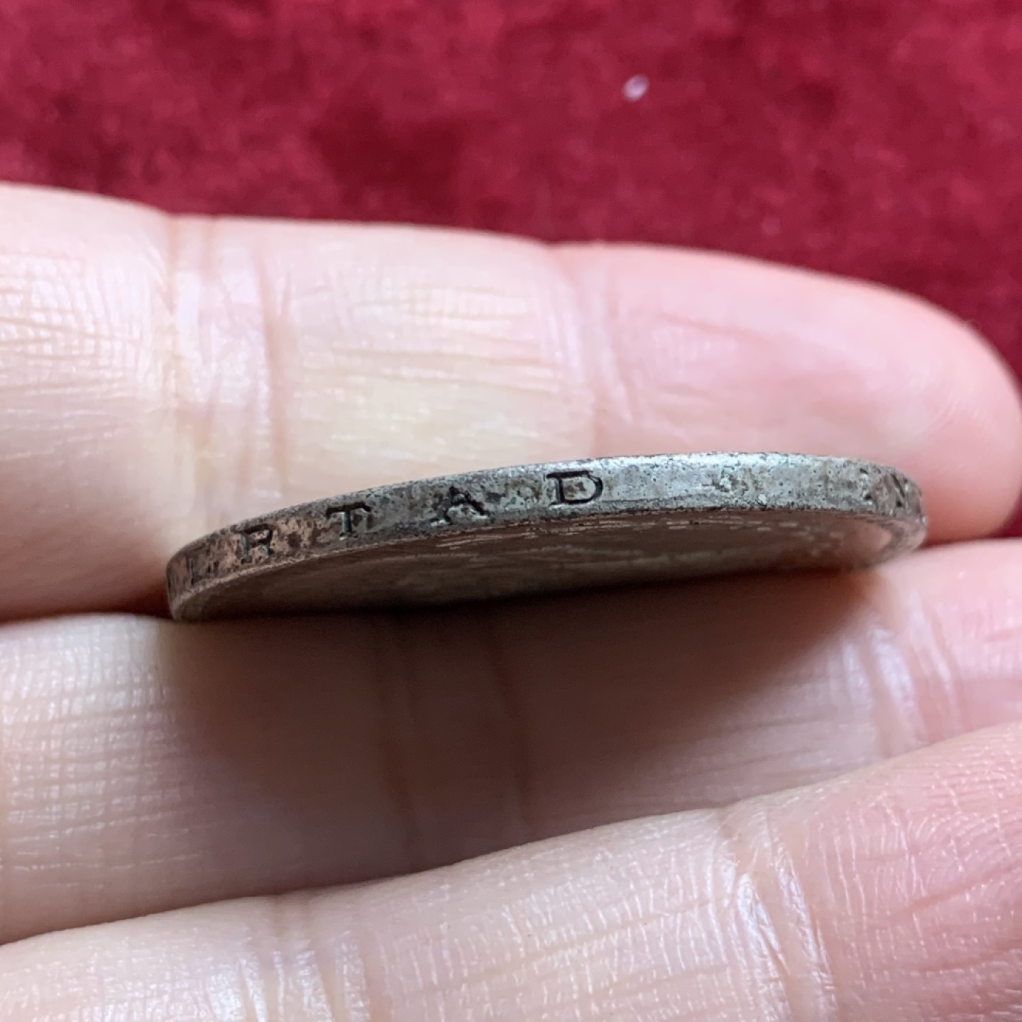 《竞宝斋》第54场-本周日，周一2场连拍（全场不限金额包邮） 墨西哥1959年鹰洋1比索银币 好品低银版