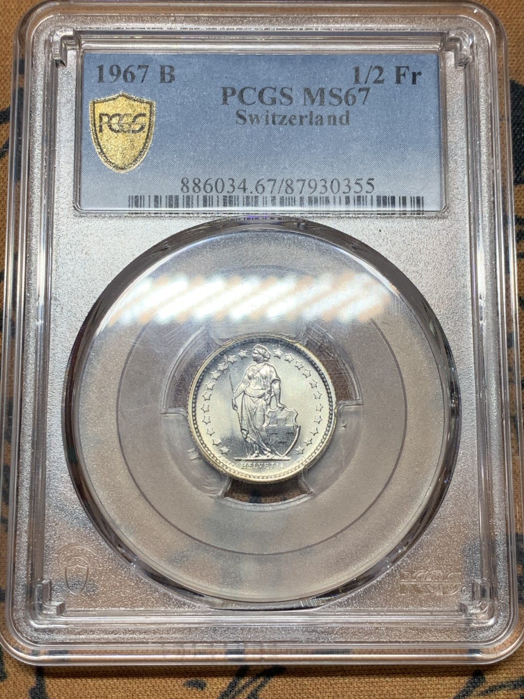 《竞宝斋》第54场-本周日，周一2场连拍（全场不限金额包邮） PCGS-MS67 瑞士1967-B 女神1/2 法郎 银币 超高分镜面光 边缘带微彩