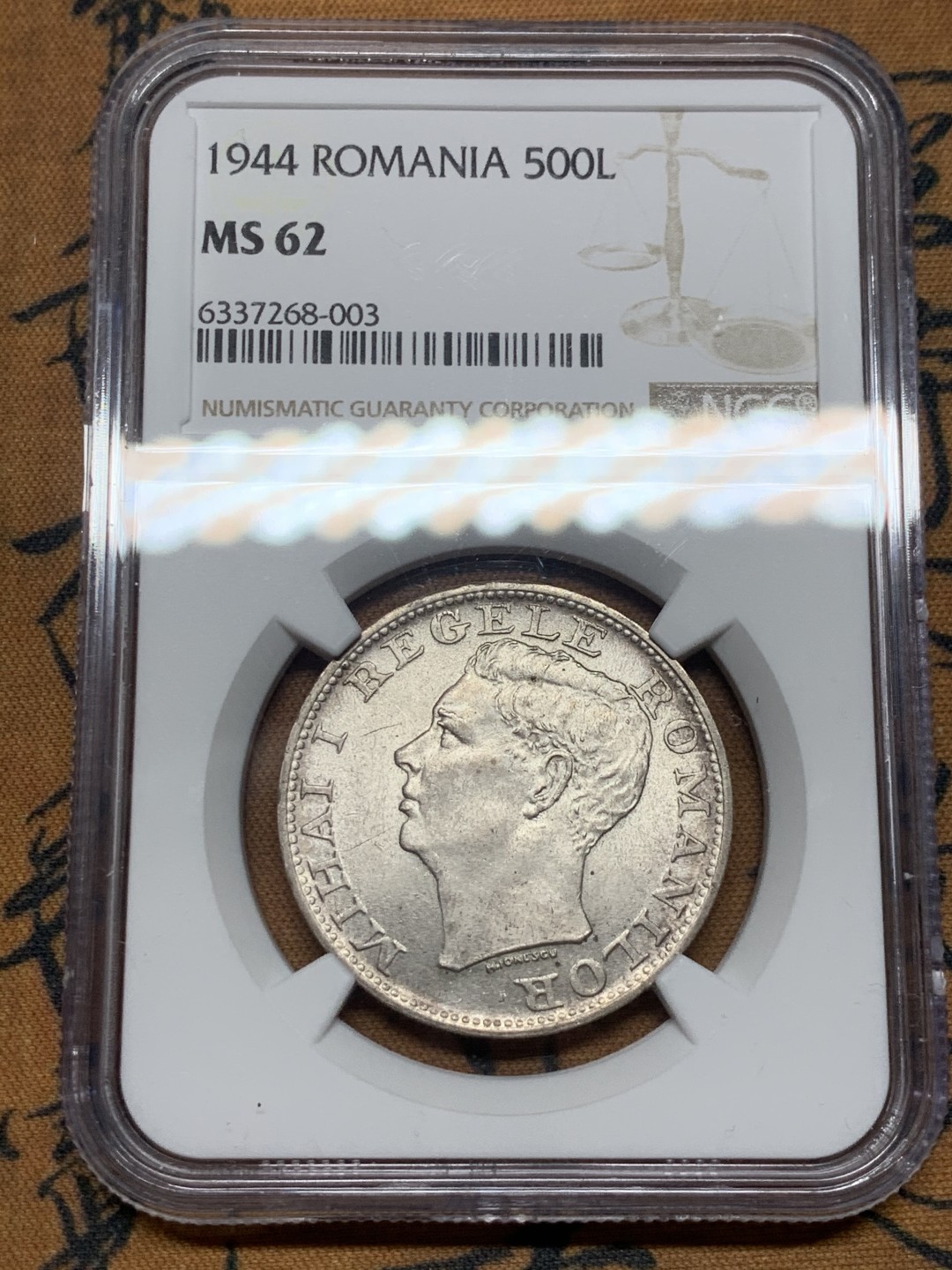 《竞宝斋》第54场-本周日，周一2场连拍（全场不限金额包邮） NGC-MS62 罗马尼亚 1944年 500列伊 银币 原光好品