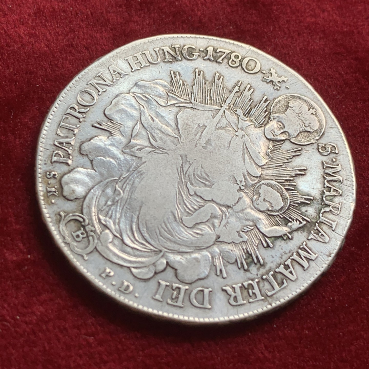 《竞宝斋》第54场-本周日，周一2场连拍（全场不限金额包邮） 匈牙利 1780年圣母抱婴大泰勒原味品无磕无碰可以收藏