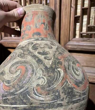 西汉彩陶真品非常大气好看