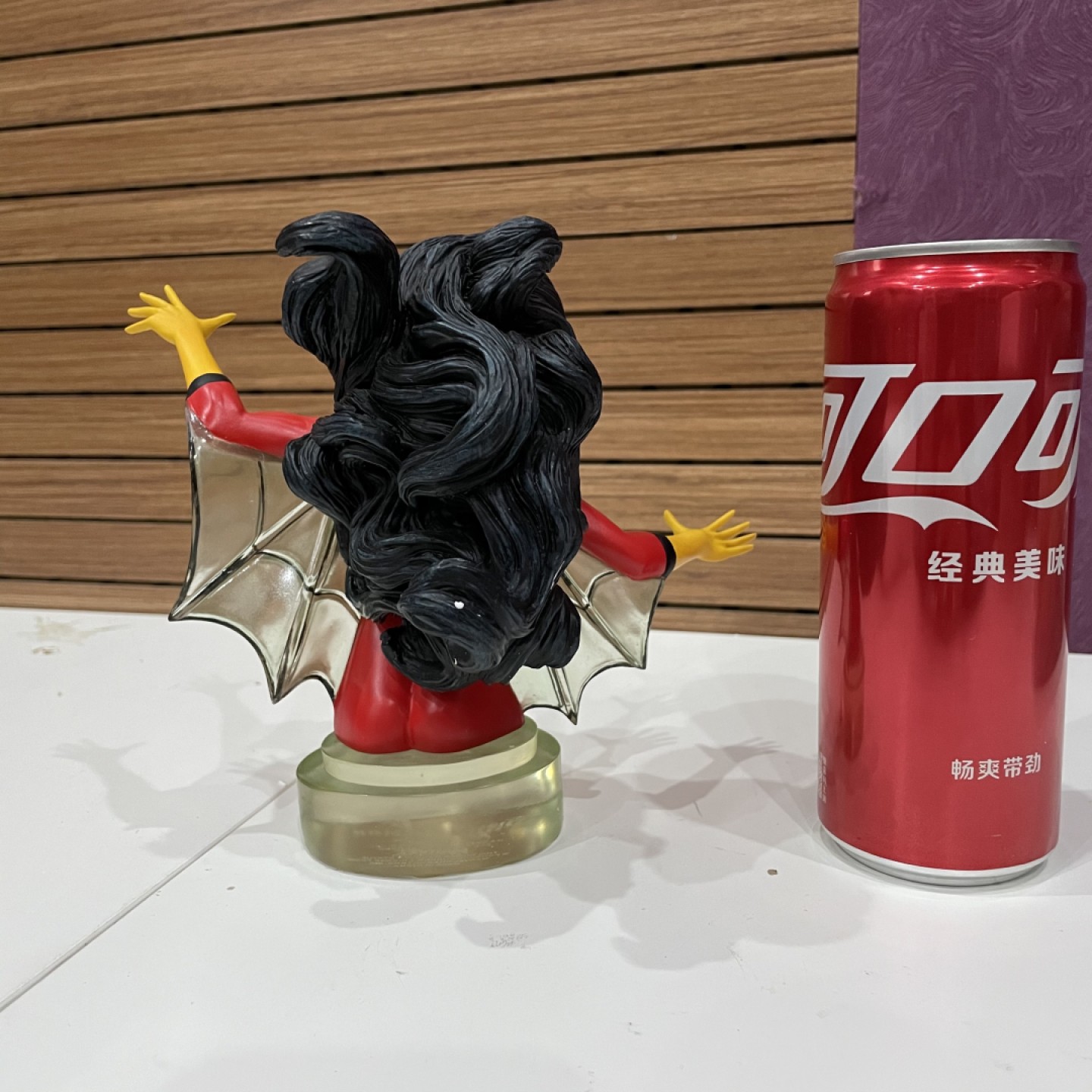 零元拍：2005年绝版老货！这款可是难得的AP版哦！Bowen Designs 漫威 蝙蝠女侠 半身像 雕像 全球限量3000，宝丽石材质，由美国雕像收藏者爱好者家中 收购，品相完美。