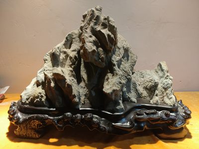 中国四大名石灵璧石，山峰石，家有靠山 - 中国四大名石灵璧石，山峰石，家有靠山