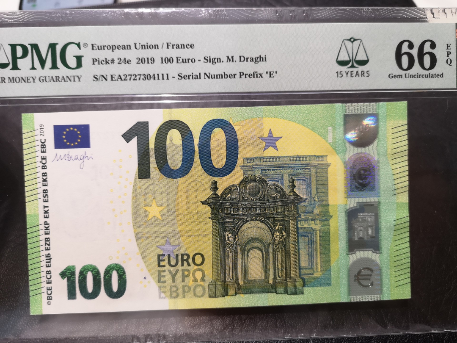 外钞收藏家》第一百七十七期拍卖 2019年100欧元 PMG66 豹子号111 法国版