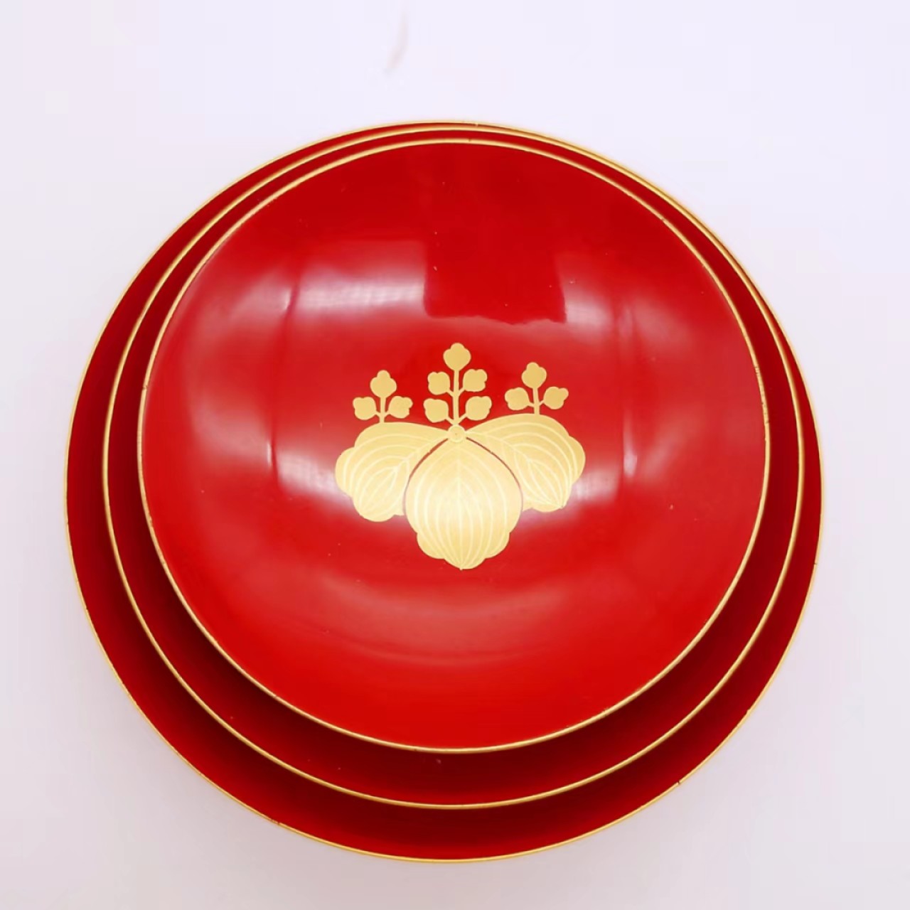 勋章奖章交易所5月8日群拍 日本漆木碗一组3枚