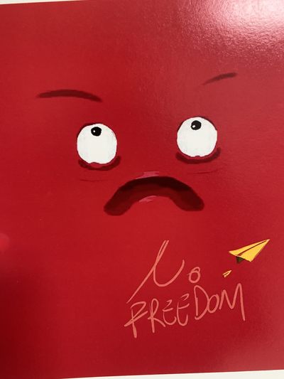 零元拍：艺术家 肠小黑 新作《NO FREEDOM》，摆烂系列作品复制画。 - 零元拍：艺术家 肠小黑 新作《NO FREEDOM》，摆烂系列作品复制画。