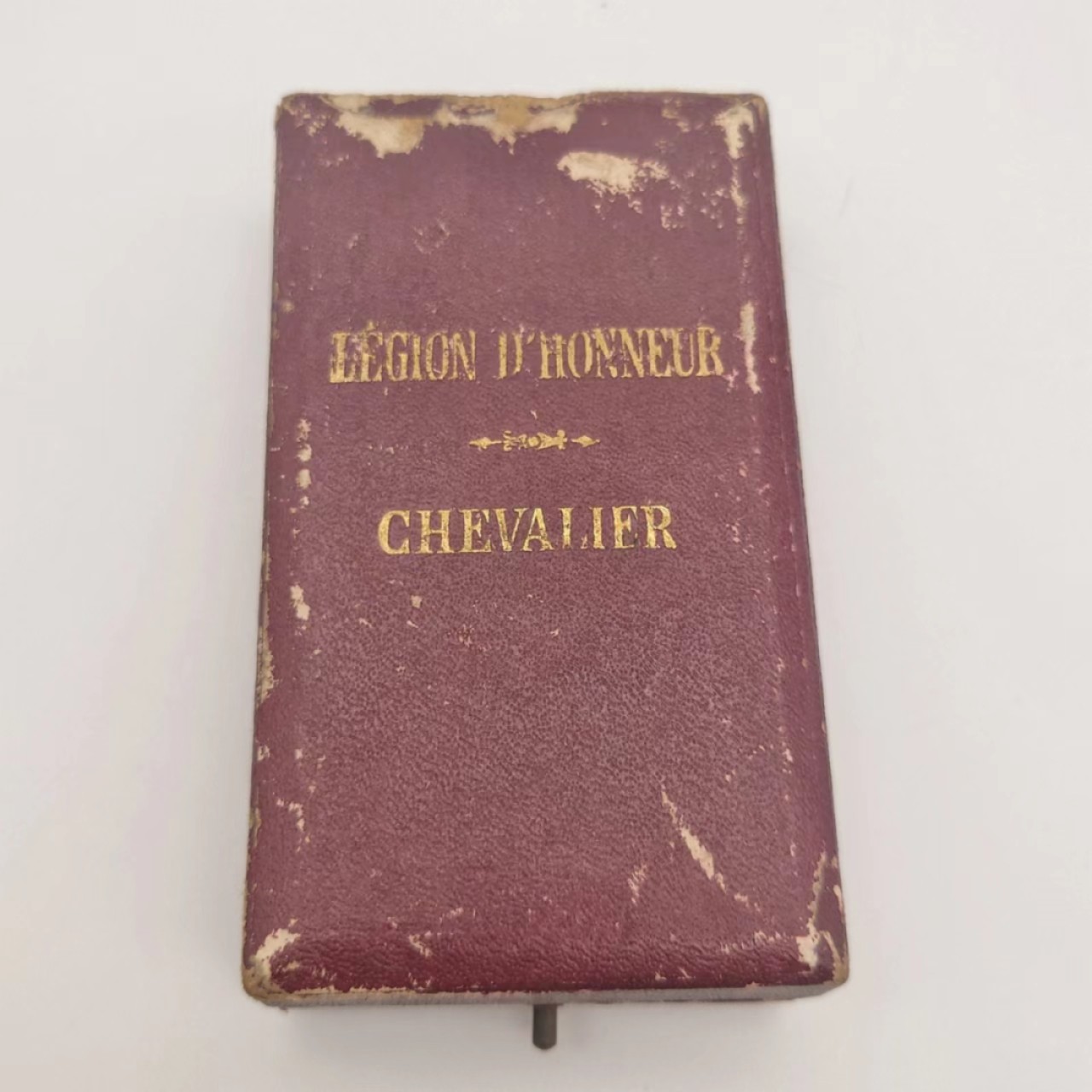 勋章奖章交易所5月8日群拍 法国第三共和国骑士级荣军勋章（银质珐琅带盒）