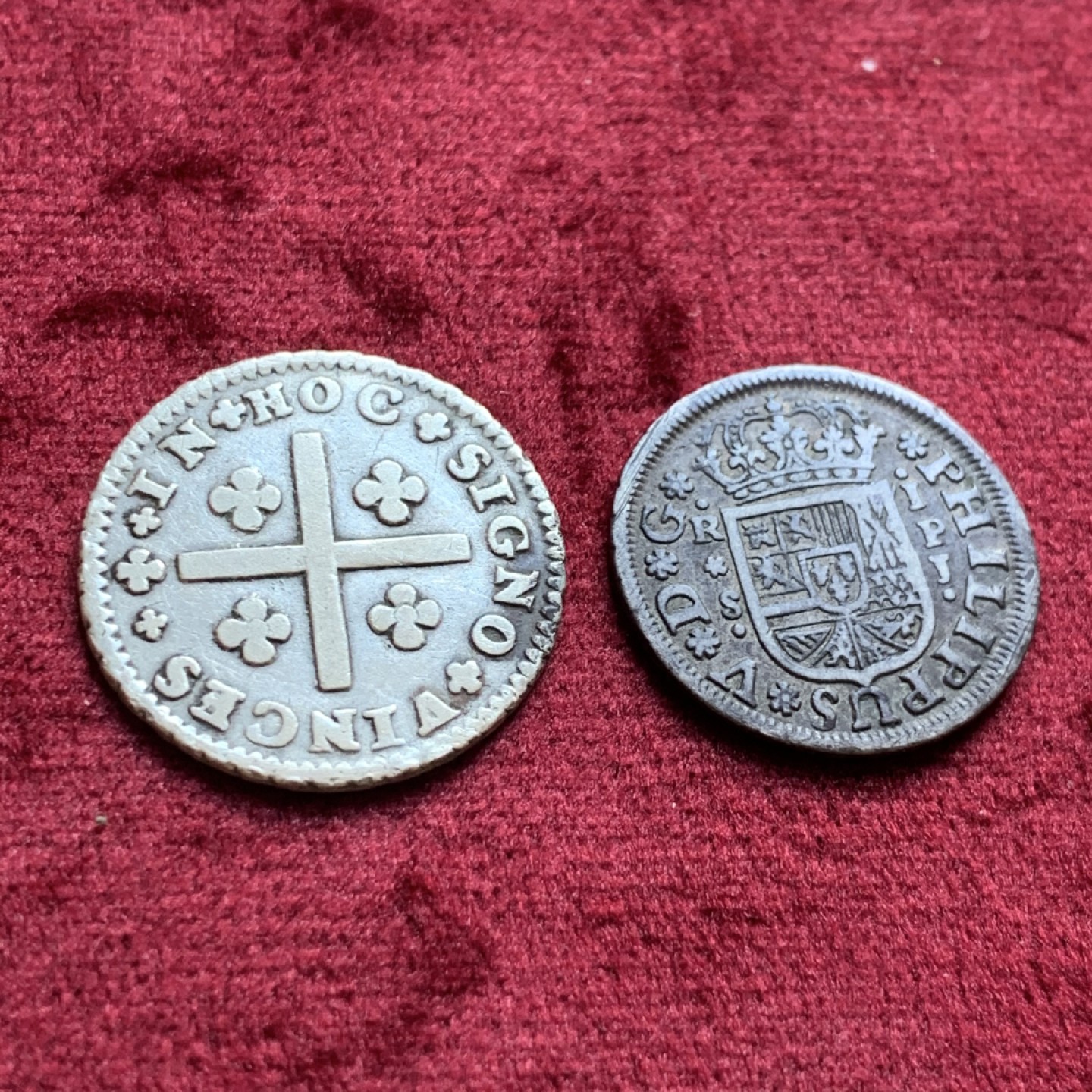《竞宝斋》第55场-本周日，周一2场连拍（全场不限金额包邮） 西班牙十字1R银币，葡萄牙十字80里斯银币一对2枚