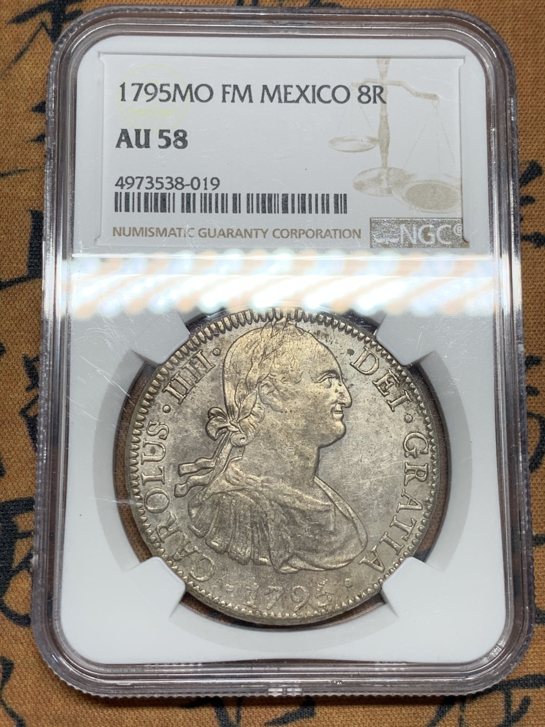 《竞宝斋》第55场-本周日，周一2场连拍（全场不限金额包邮） NGC-AU58  墨西哥双柱 卡洛斯四世  1795  8 里亚尔 卡四早期 好品少  原味深打