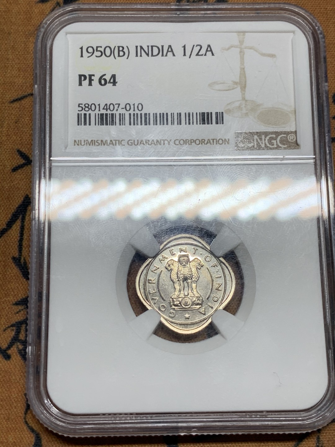 《竞宝斋》第55场-本周日，周一2场连拍（全场不限金额包邮） NGC-PF64 印度1950（B）第一版（孟买）1/2安娜   季军  少见  精制