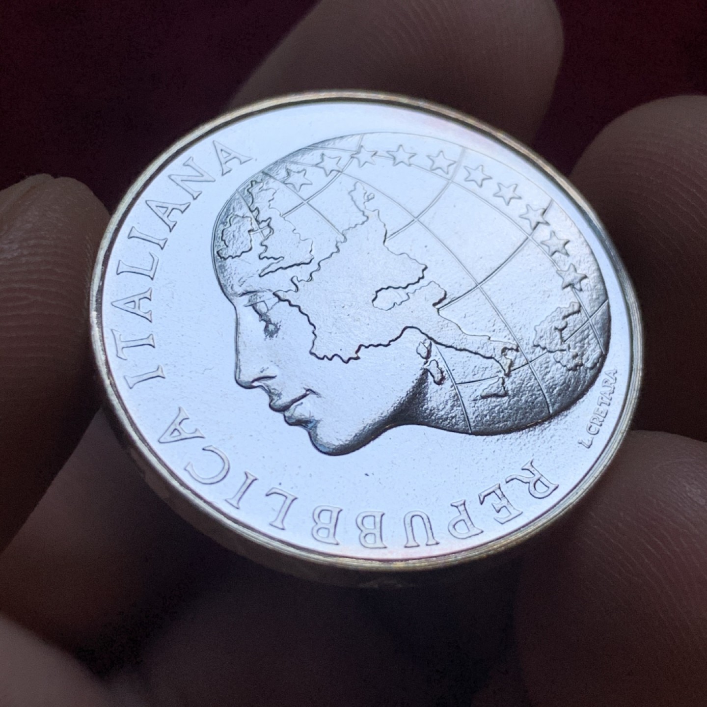 《竞宝斋》第55场-本周日，周一2场连拍（全场不限金额包邮） 意大利 1985年 500里拉 万国旗 地图纪念银币