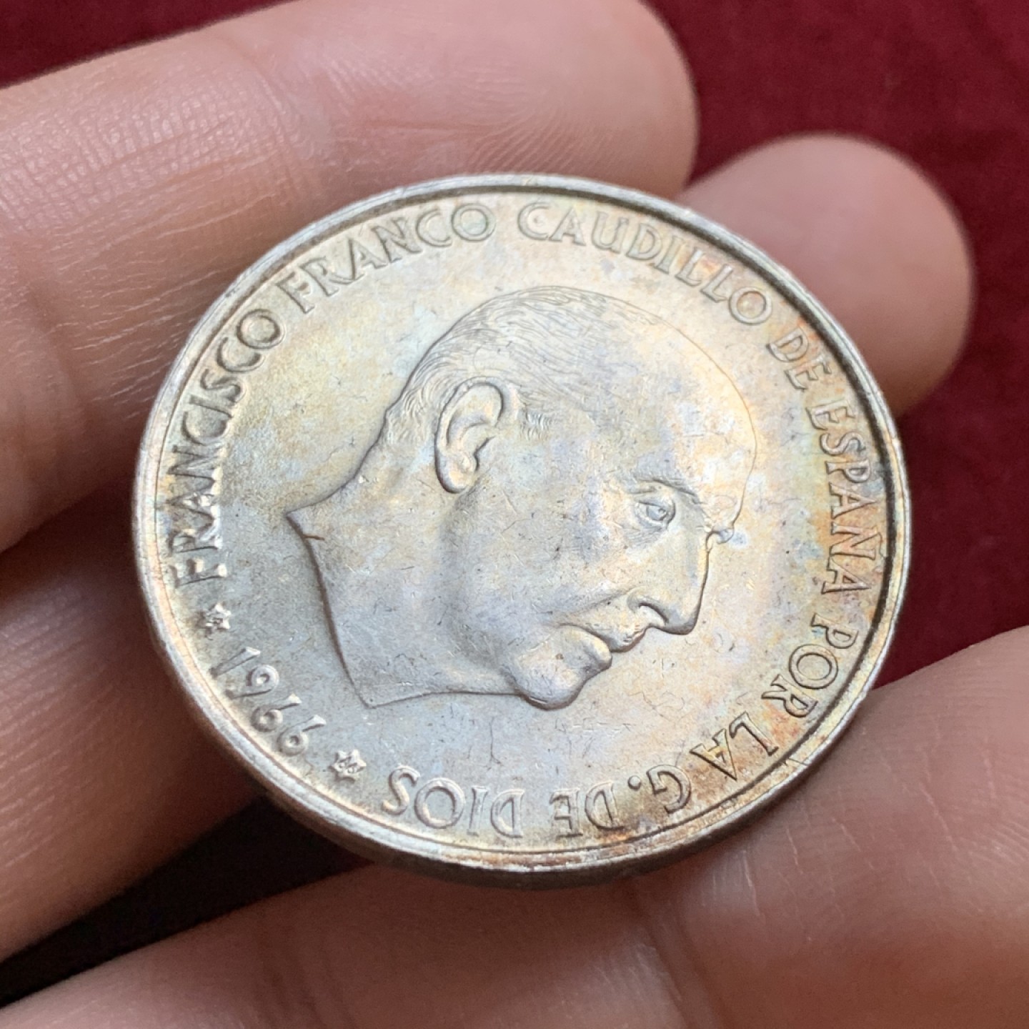 《竞宝斋》第55场-本周日，周一2场连拍（全场不限金额包邮） 深五彩包浆 西班牙 1966年 独裁者 100比塞塔 银币