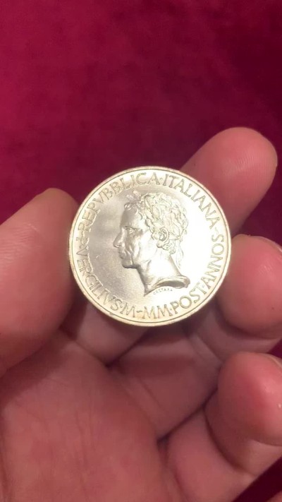 《竞宝斋》第55场-本周日，周一2场连拍（全场不限金额包邮） 意大利500里拉1981年维吉尔纪念银币