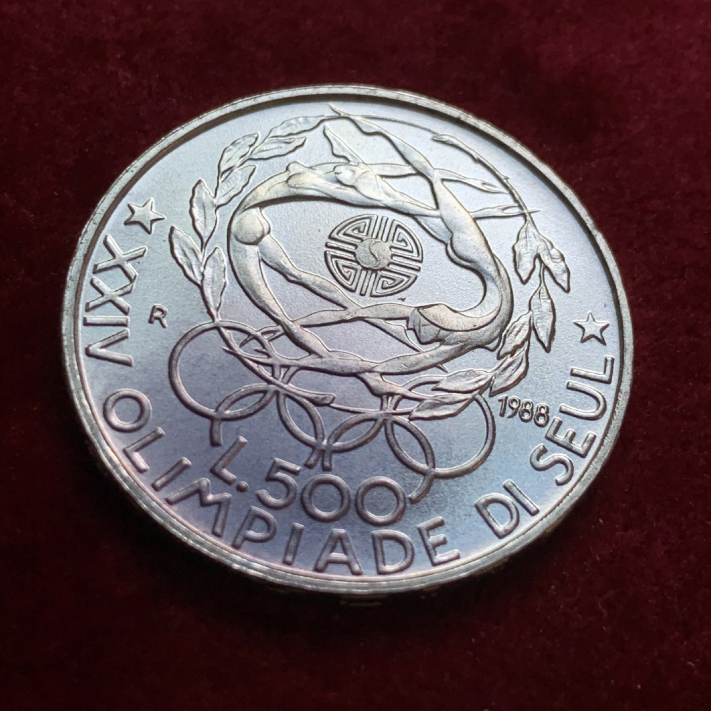 《竞宝斋》第55场-本周日，周一2场连拍（全场不限金额包邮） 意大利1988年500里拉 奥运  纪念银币