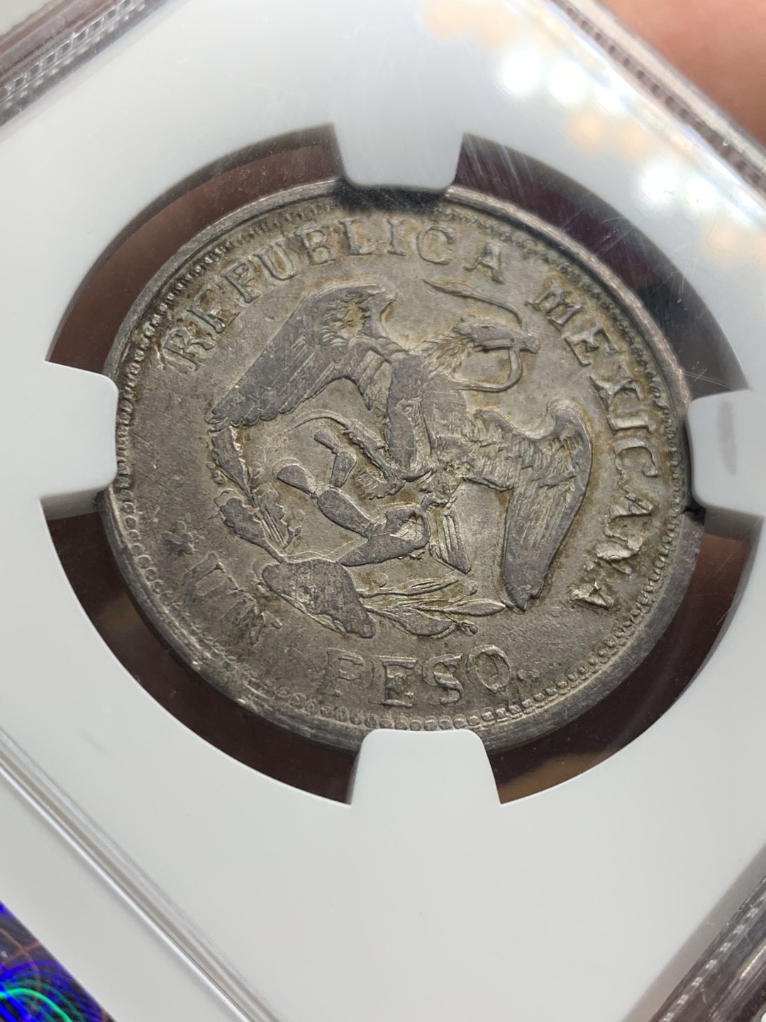 《竞宝斋》第55场-本周日，周一2场连拍（全场不限金额包邮） NGC-AU55 墨西哥 1914年 1比索 内战版含金鹰洋银币 含0.3克黄金 同分2018年就在ha拍出432美元