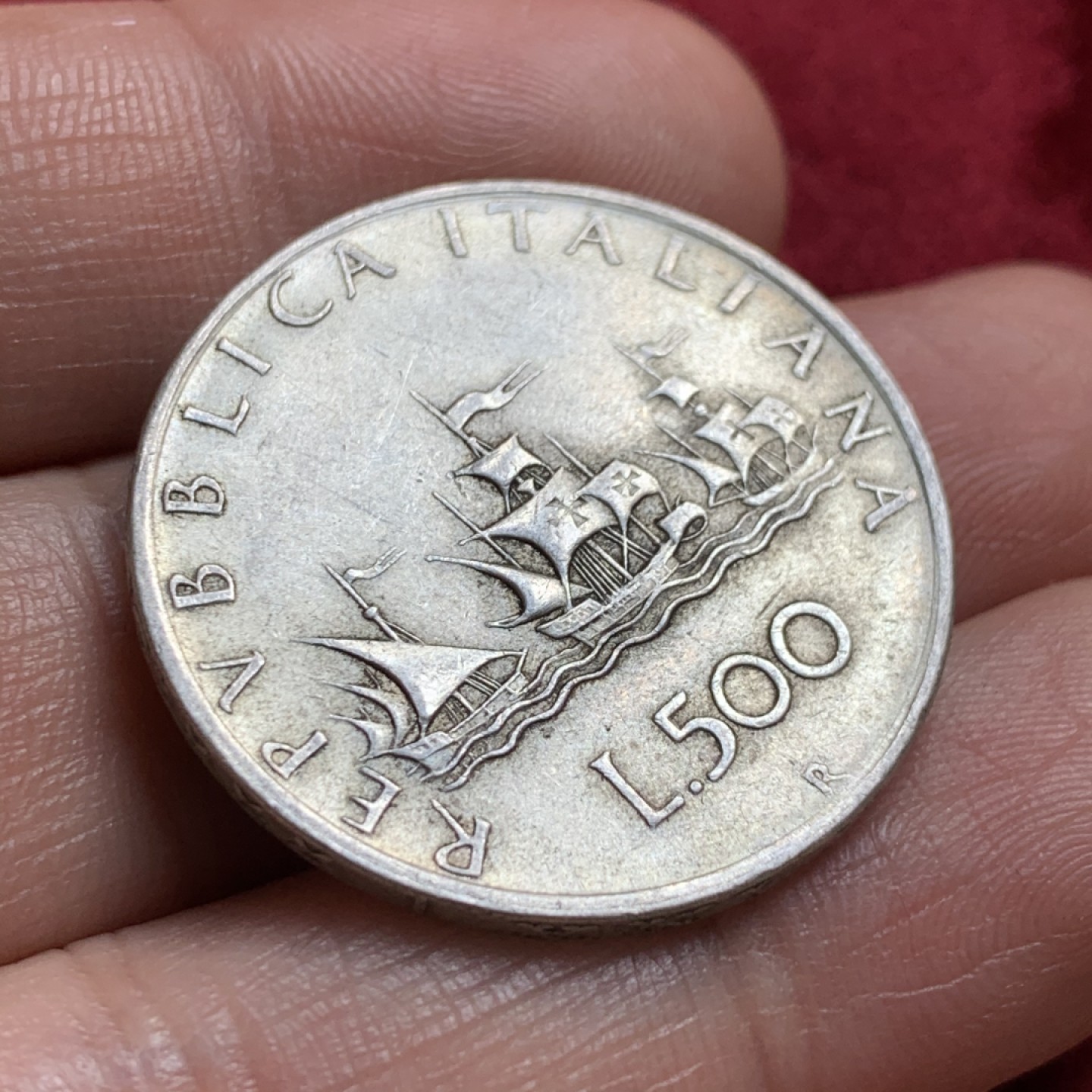 《竞宝斋》第55场-本周日，周一2场连拍（全场不限金额包邮） 意大利 1960年 500里拉 白皙少妇 帆船 银币