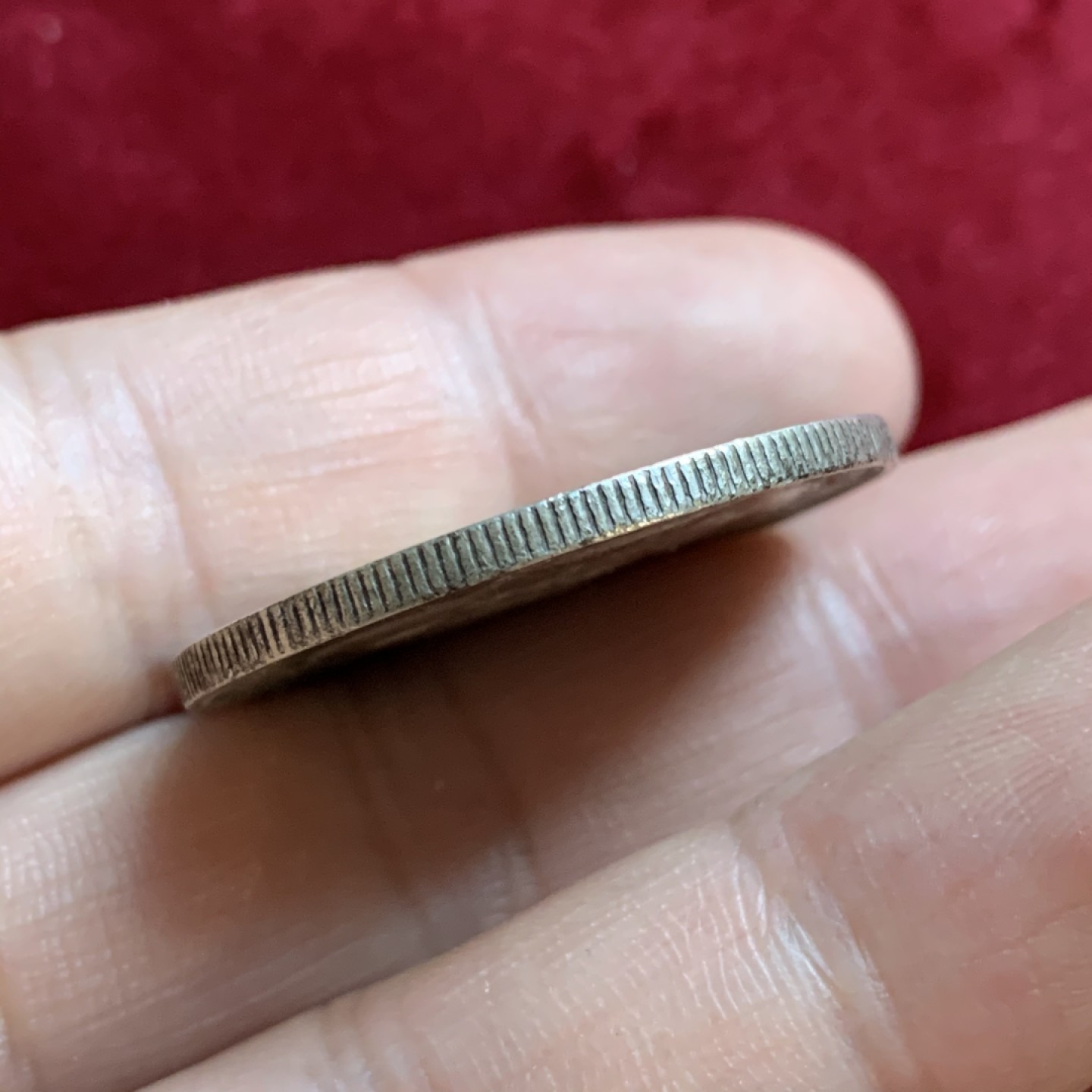 《竞宝斋》第55场-本周日，周一2场连拍（全场不限金额包邮） 英国 乔五 1914年 原味包浆 半克朗 银币  925高银版