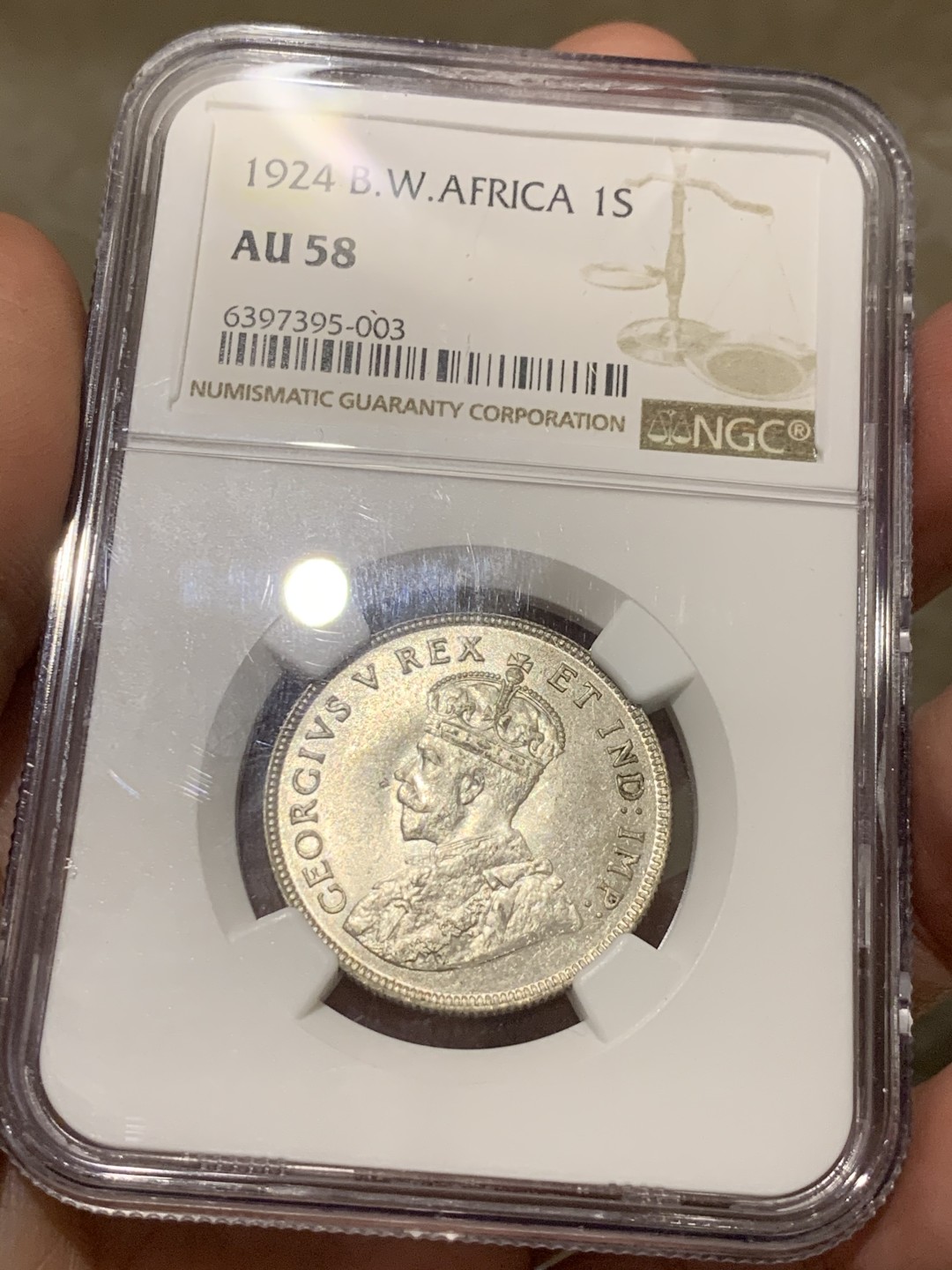 《竞宝斋》第55场-本周日，周一2场连拍（全场不限金额包邮） NGC-AU58 英属东非 1924年 乔治五世 1先令 银币 标签标注成了西非