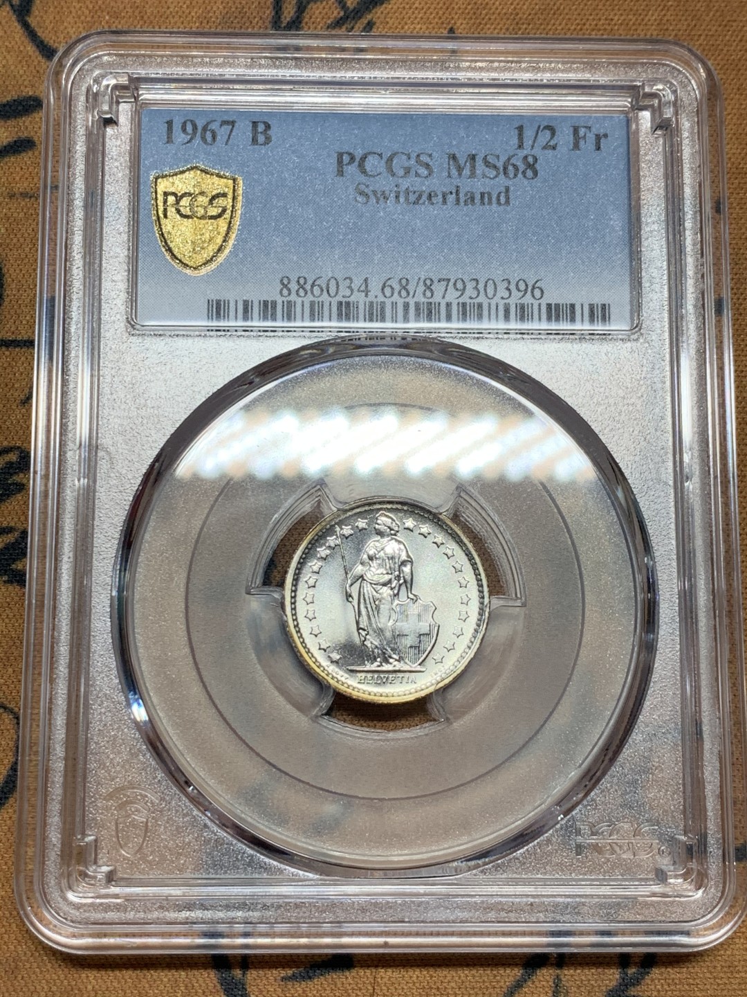 《竞宝斋》第55场-本周日，周一2场连拍（全场不限金额包邮） PCGS MS68 1967B 半法郎银币 极限品相